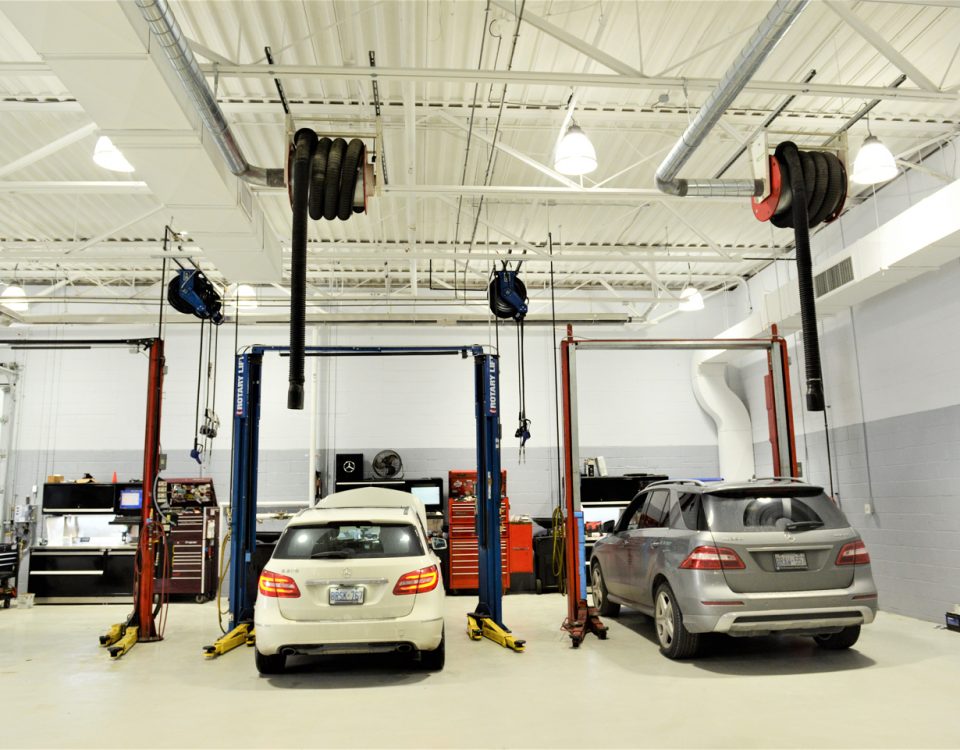 High bay lighting in Ontario